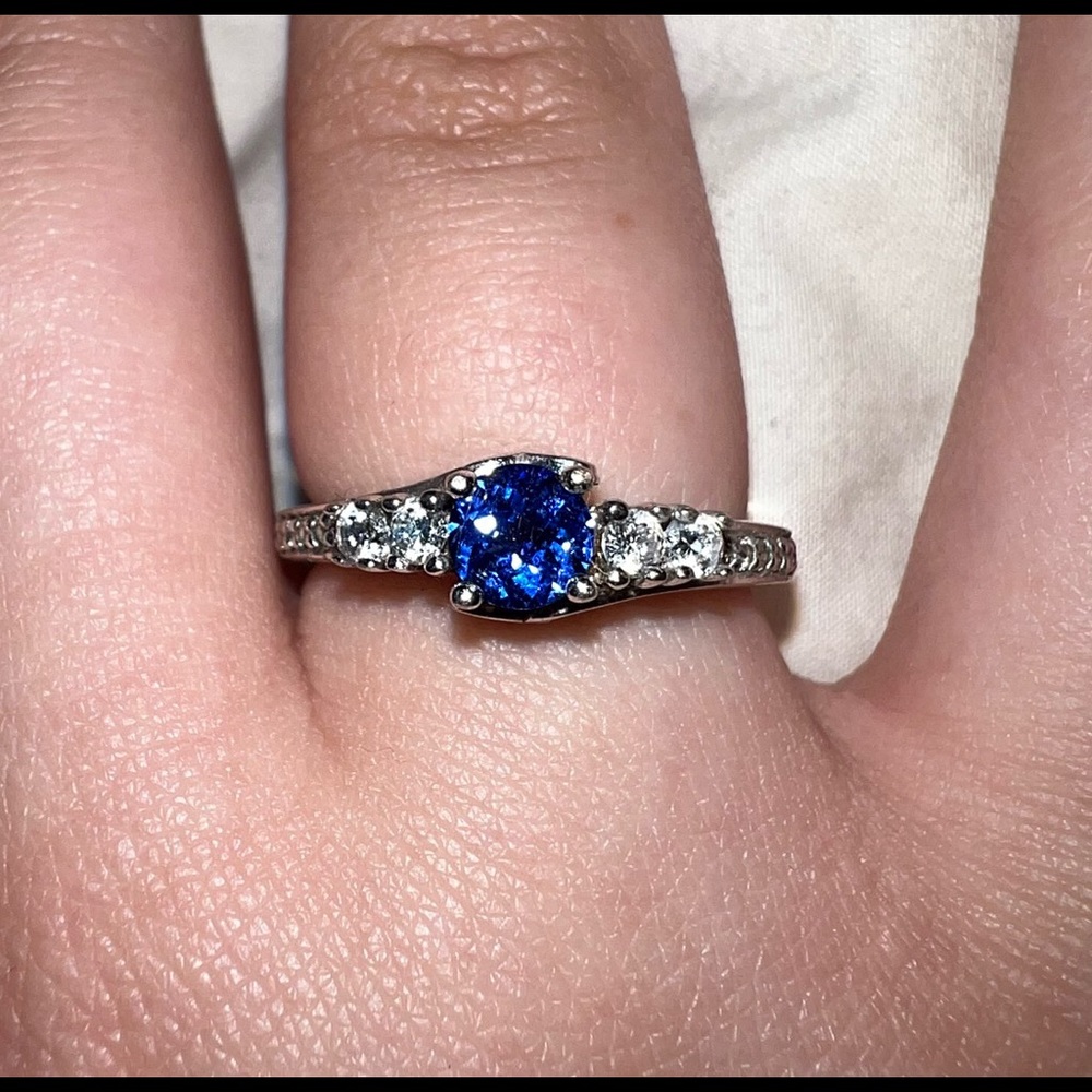 Peora Created Sapphire Solstice Ring Size 9